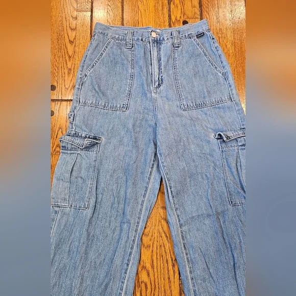 CELLO Women’s Cargo Jeans – Size 9 – 100% Cotton – Light Wash - Picture 8 of 11